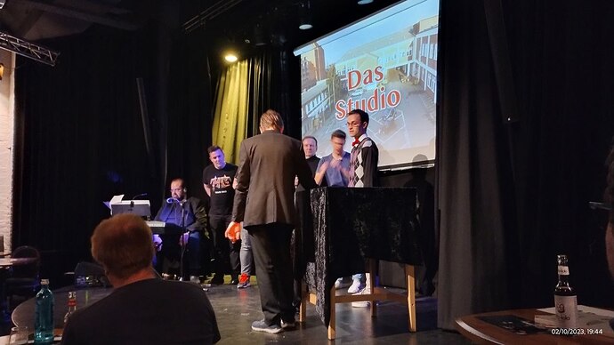 msg-1001680984252-186