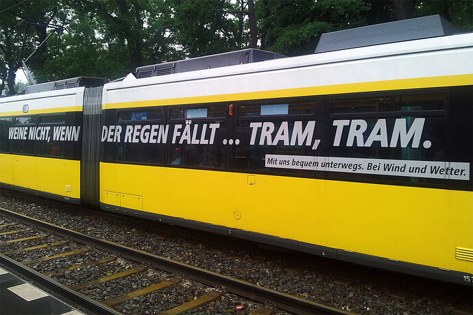 Weine-nicht-wenn-der-Regen-faellt-tram-tram